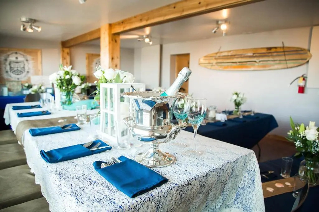 Salt Hotel & Pub