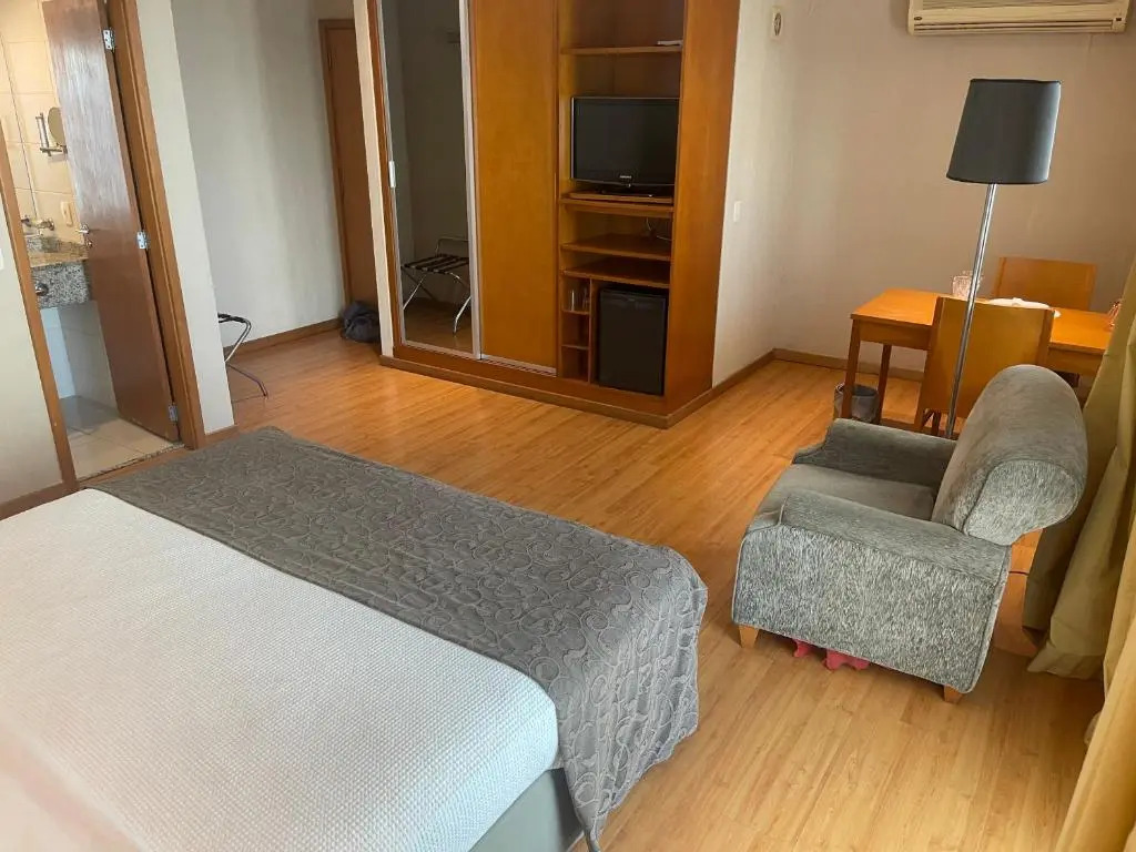 Flat Barra First