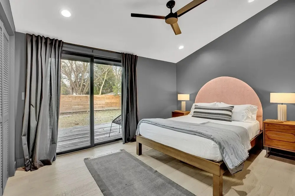 New! Gorgeous Modern Luxury Casita Near Main St!