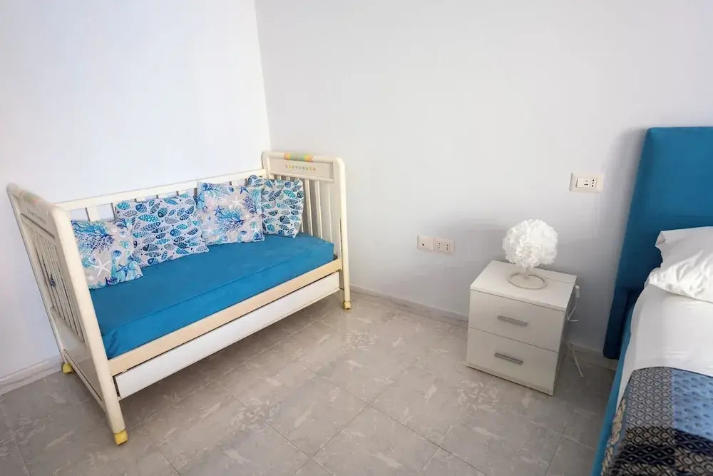 MARINELLI HOUSE - Song Parthenope