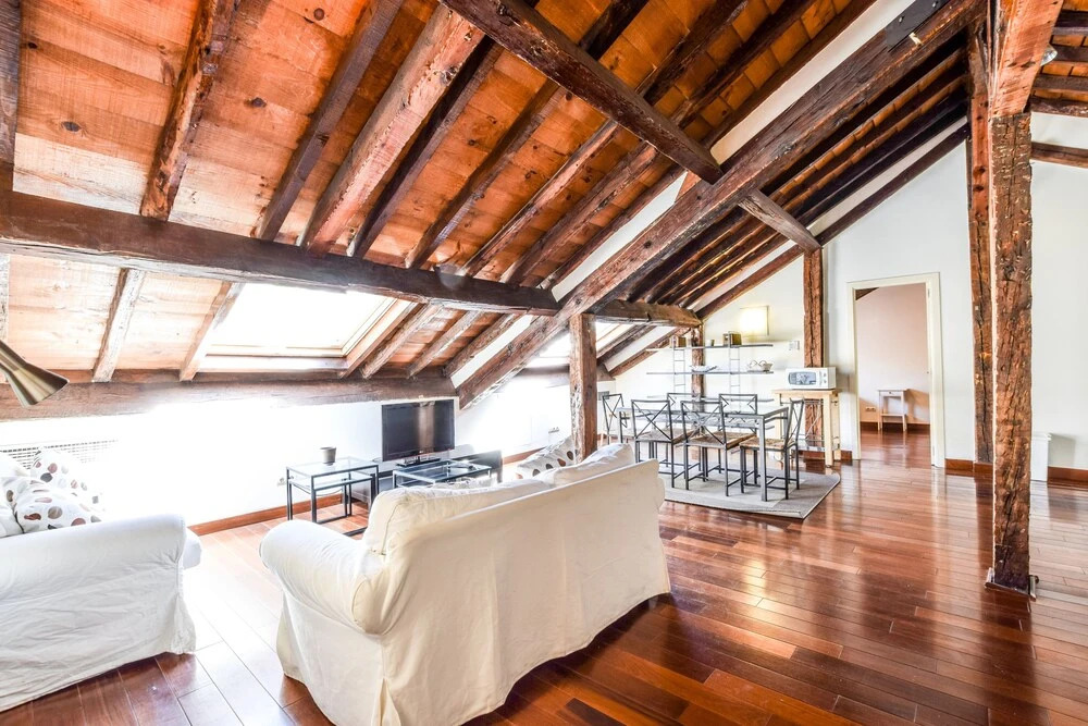 Room To Rent Duque de Alba
