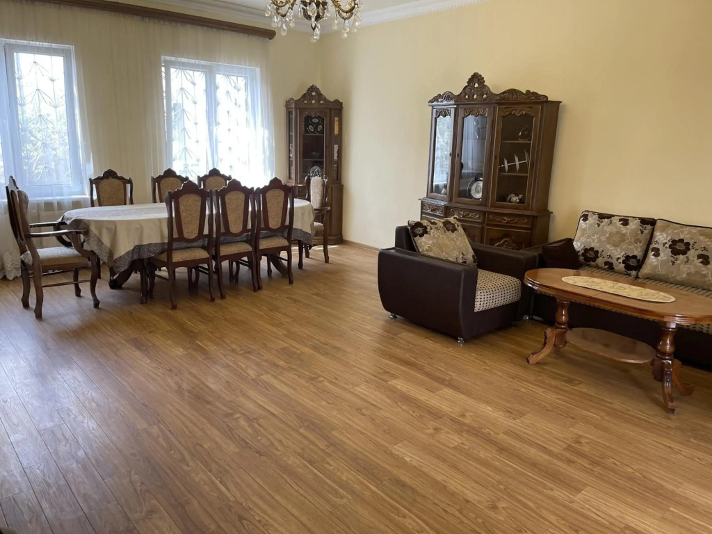 Cozy Apartment With The Best Patio and Swimming pool