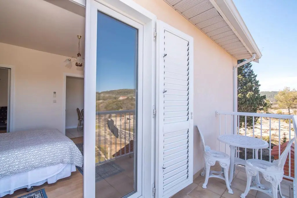 Apartments Mijajov Dvor