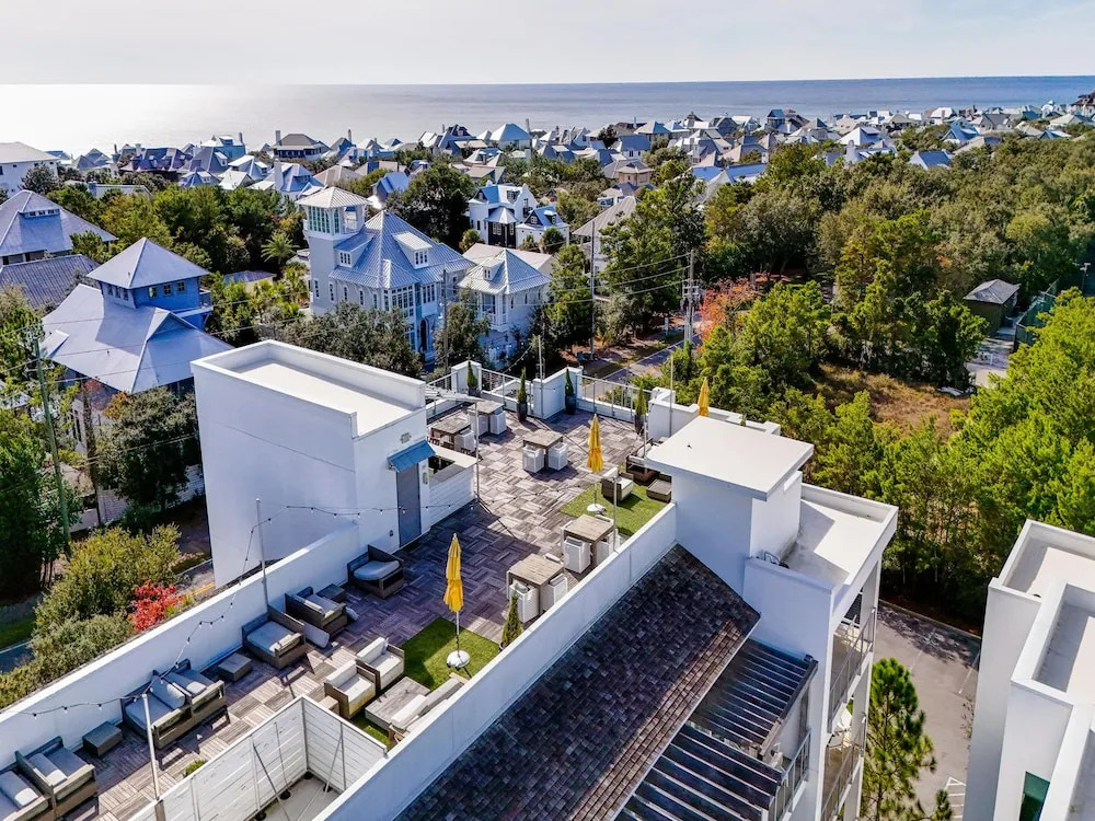 The Pointe by Southern Vacation Rentals