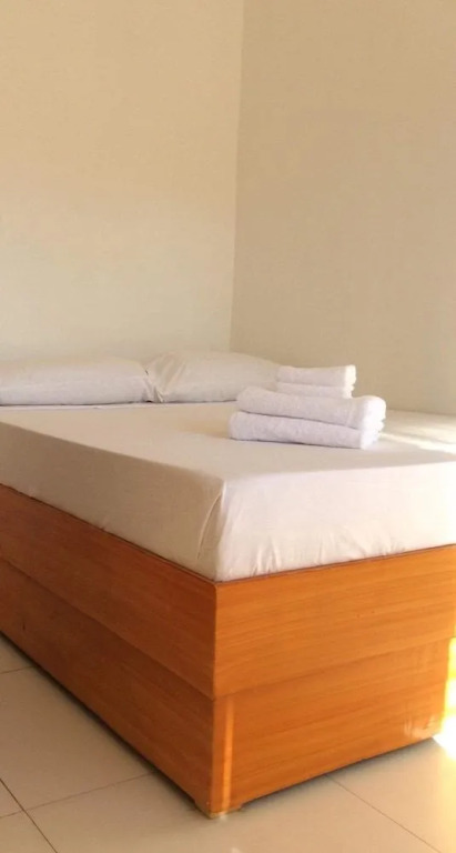 Cherry's Courtyard Hotel Nacpan