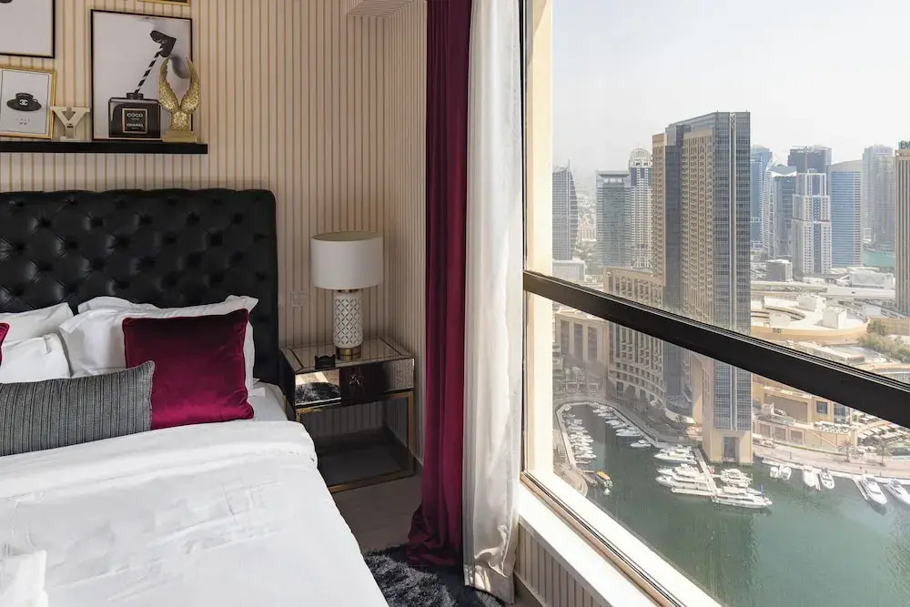SIMPLY COMFORT Lux Penthouse 4BR Apartment with Iconic Marina Views