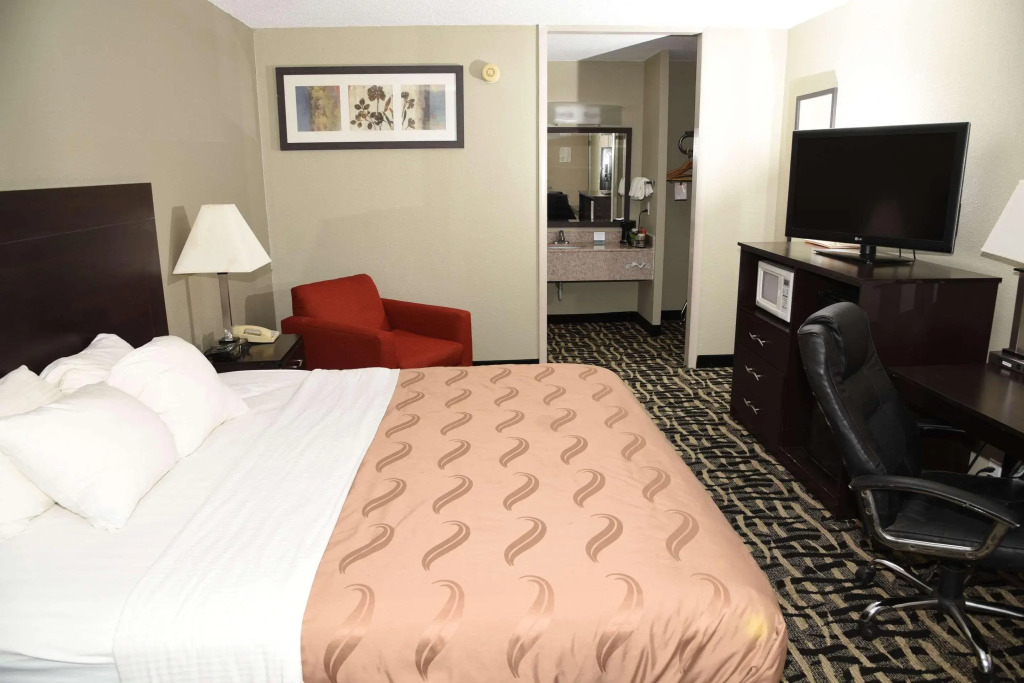 Quality Inn & Suites York East