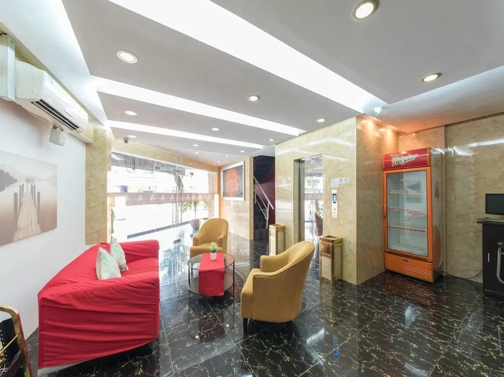 Aira Hotel