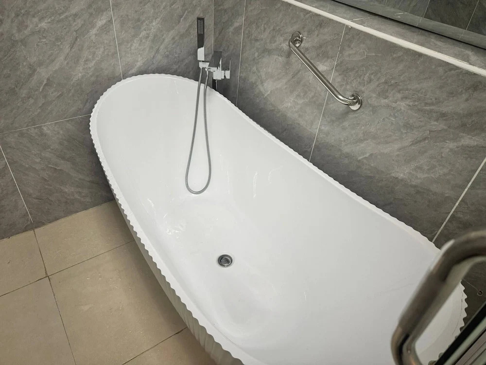 Serene Oasis in Lagos - Private Pool & Relaxing Ambiance