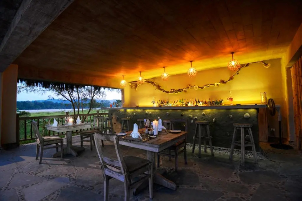 Barahi Jungle Lodge