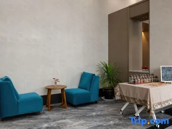 Feifan Yunjü Hotel (Huishui Happy Island Branch)
