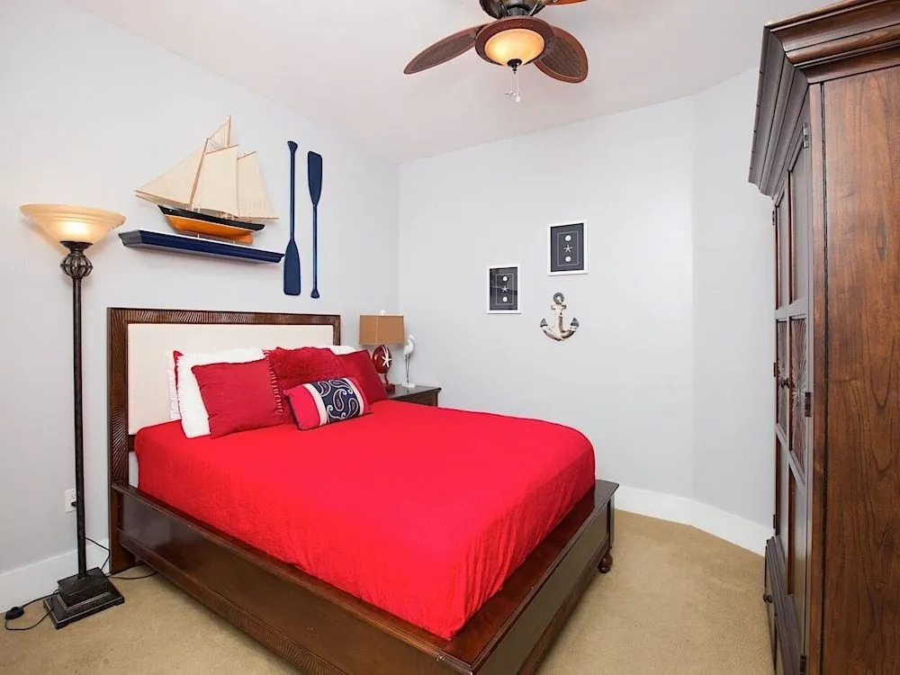 Caribe Penthouse - 3 Br Condo