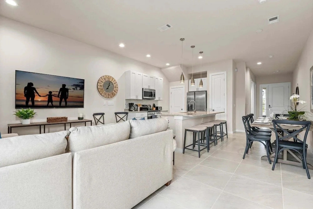 Comfortable Home w 3 En-suites