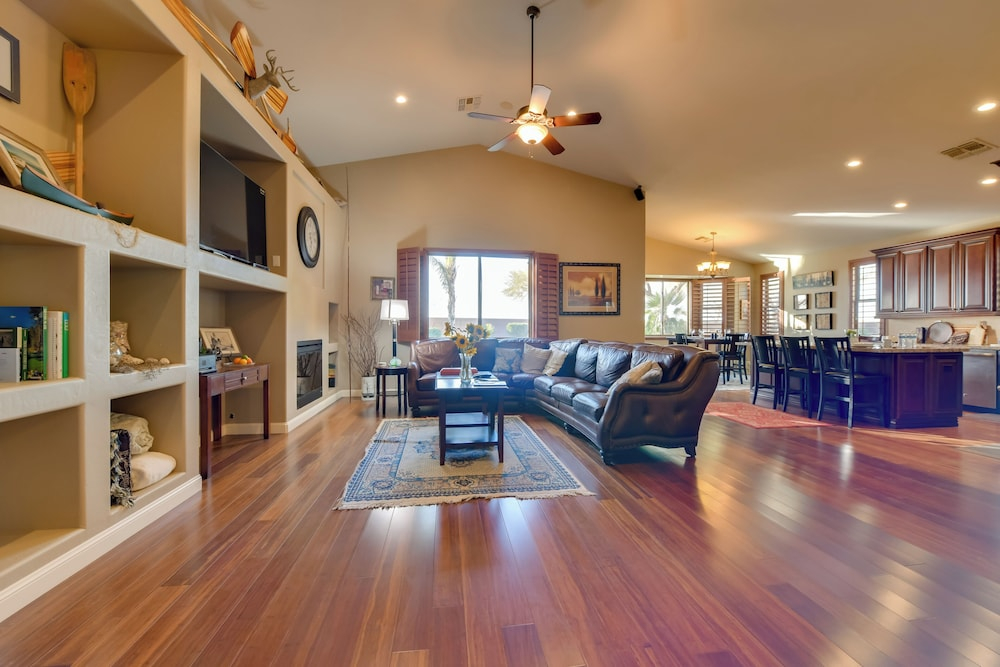 Outdoor Oasis w/ Private Pool! Casa Grande Escape