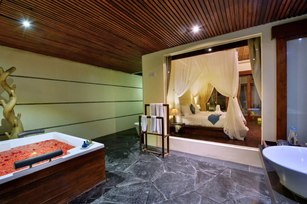 Avery Le Nixsun Villas Ungasan with Free access to Gym center by Waringin Hospitality