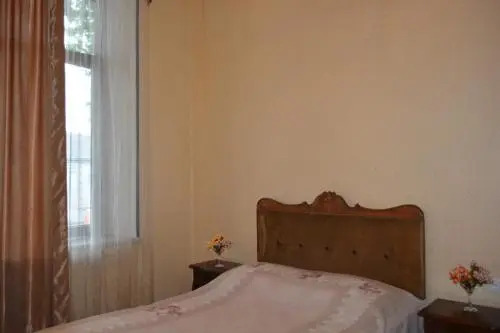 Guest house N100