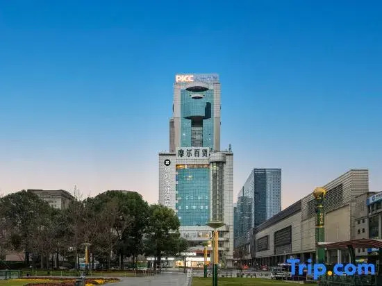 Chengdu Rushi Chaowa Hotel (Chunxi Road Tianfu Square Metro Station)