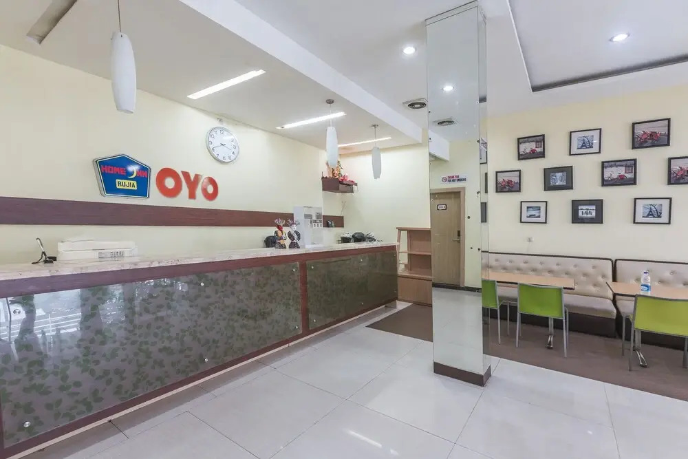 OYO 773 Hotel Rujia