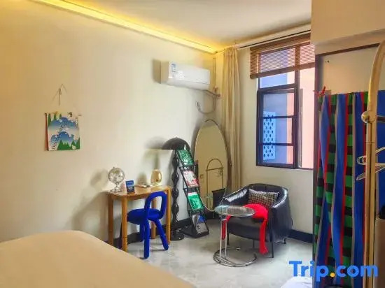 Up Apartment
