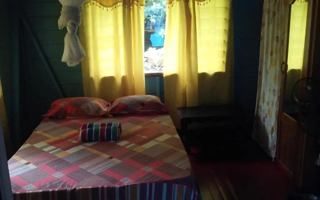 Shades Cottage Guesthouse