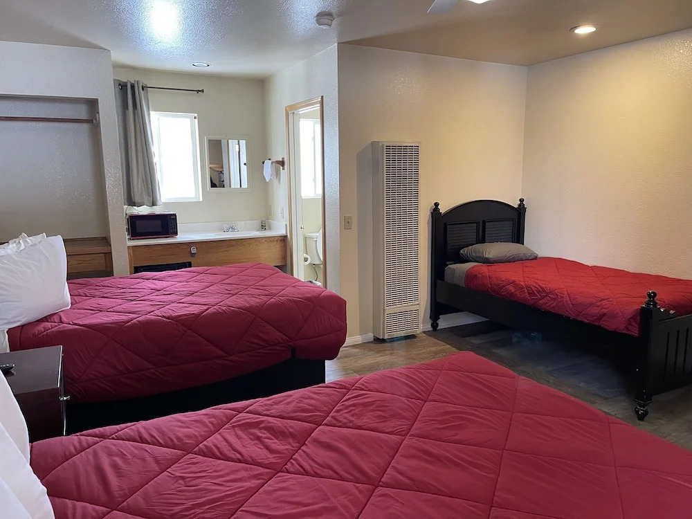 Snow Bear Lodge