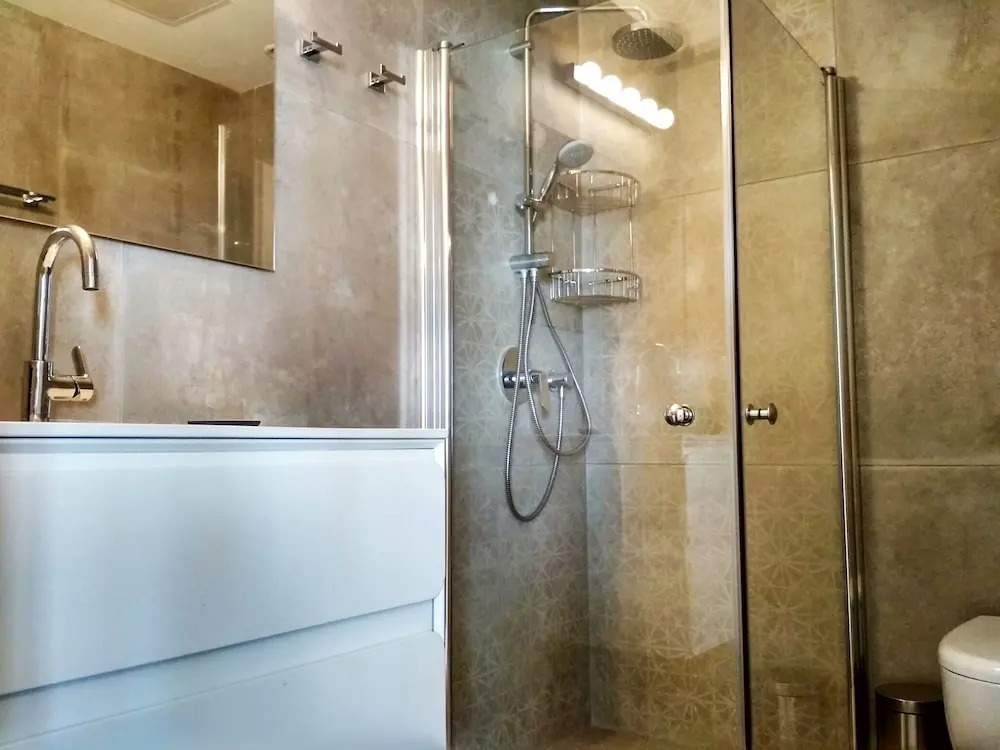 Bezalel High Class Deluxe Penthouse 4BR