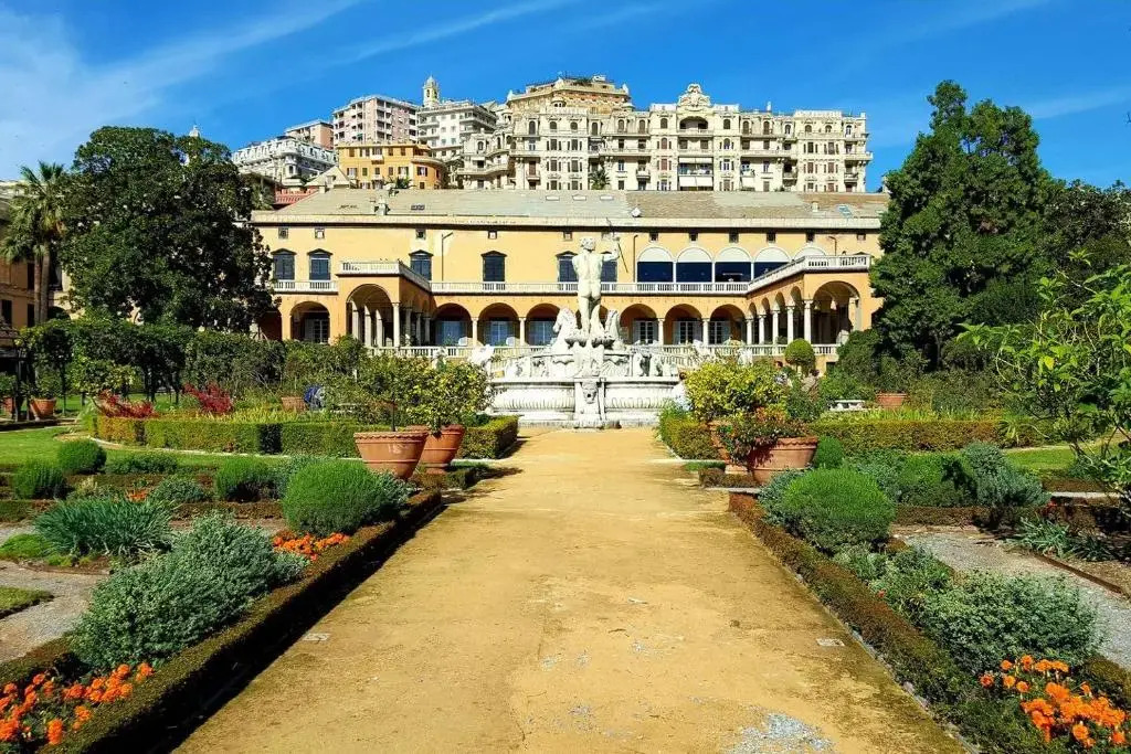 ALTIDO Apartment for 4 near the Port of Genoa