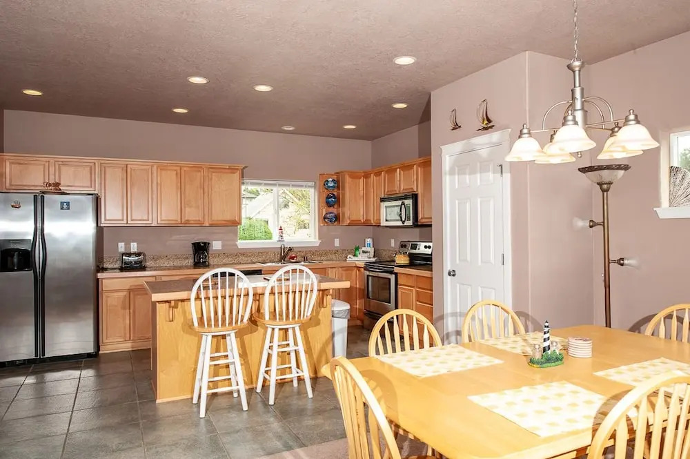 Serenity by the Sea - 3 Br Home