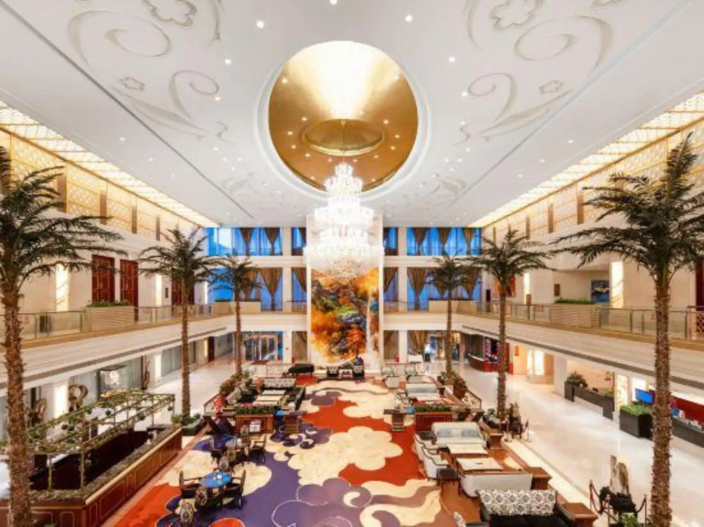 Riverside Hotel