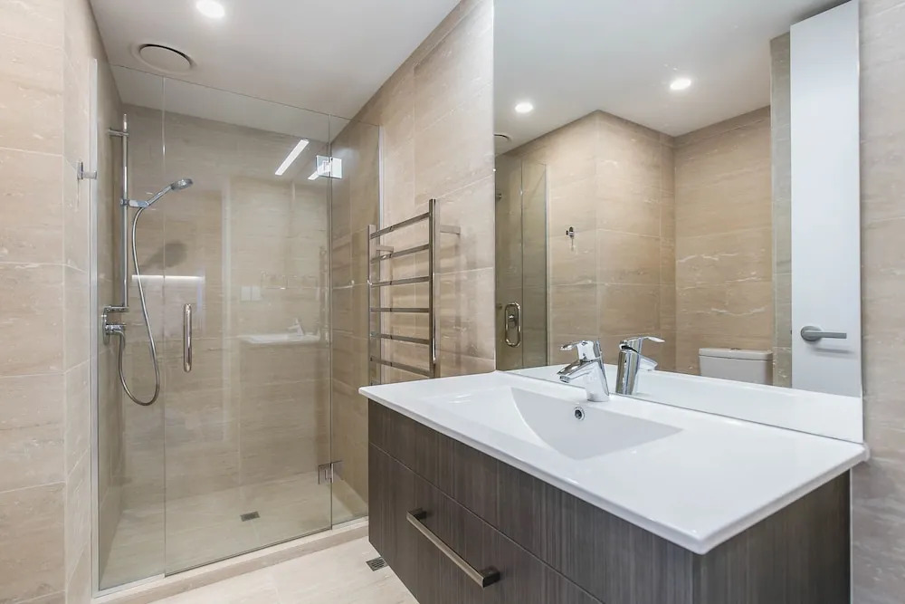 Penthouse with Access to Exclusive Rooftop Terrace