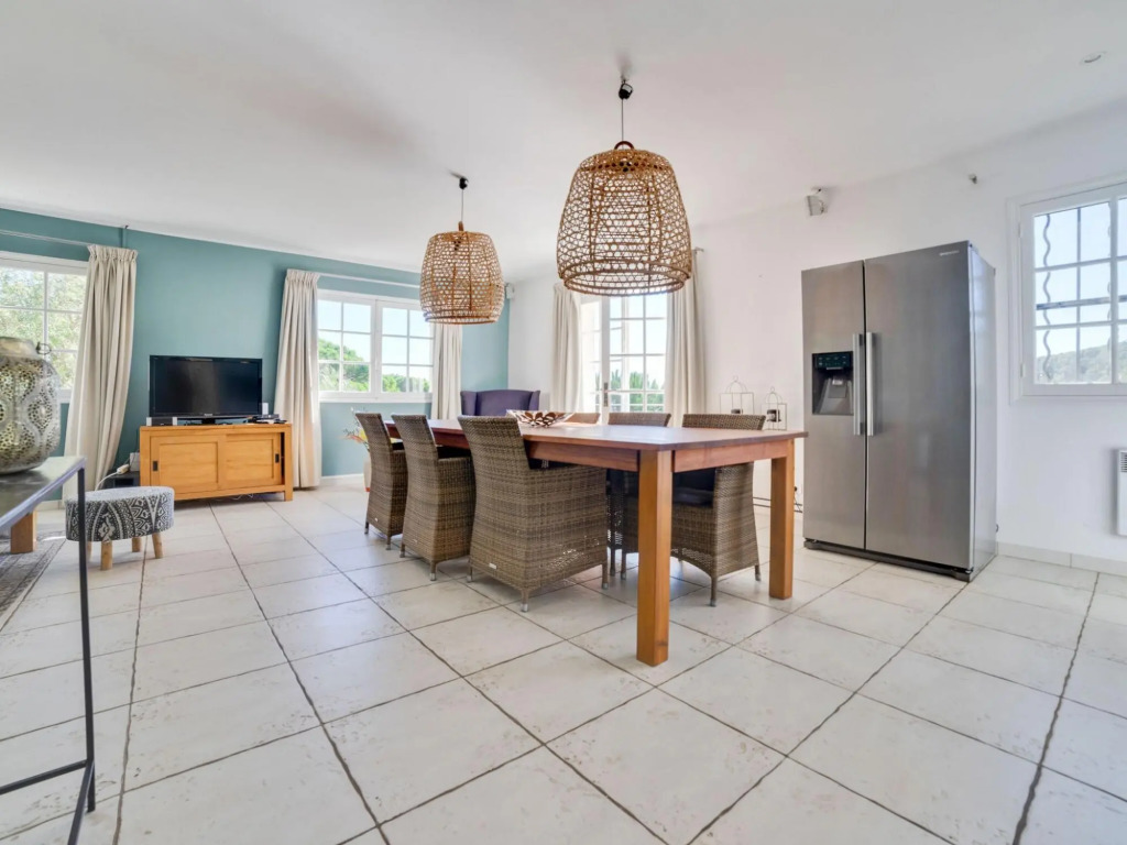 Modern Villa With Swimming Pool in Sainte-maxime