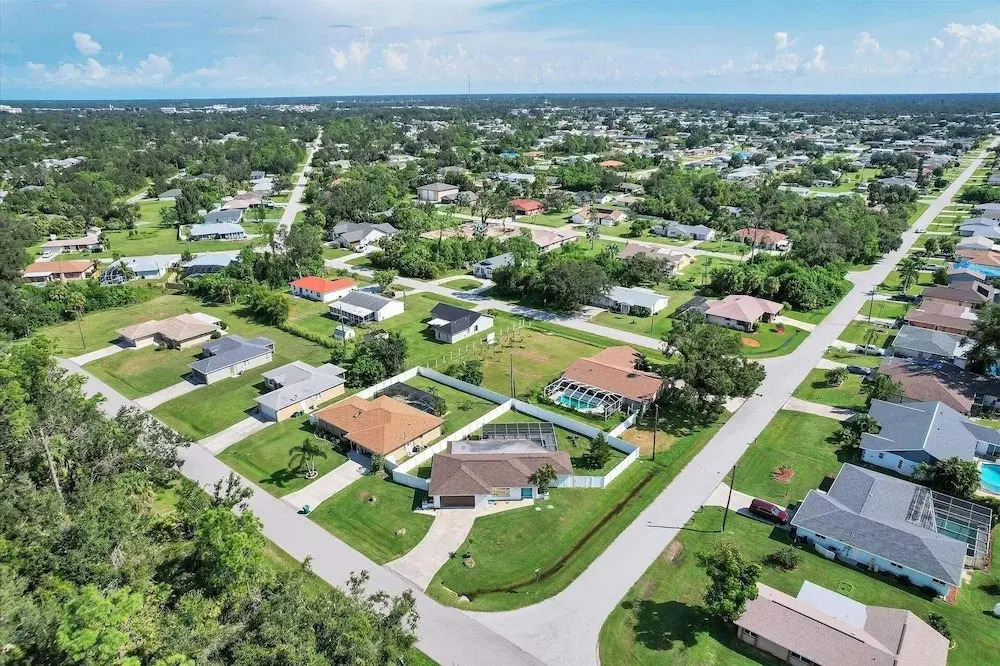 Port Charlotte 2 Bedroom Private Pool Dog Friendly Home 2 Home