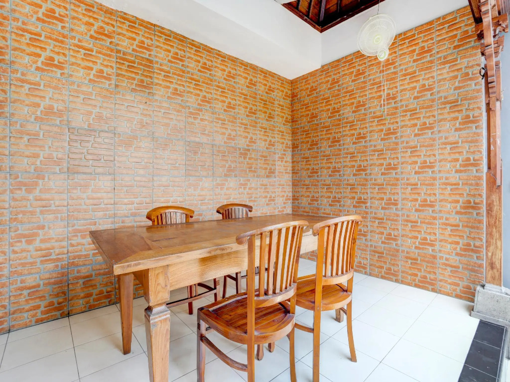 Letos Kubu Homestay