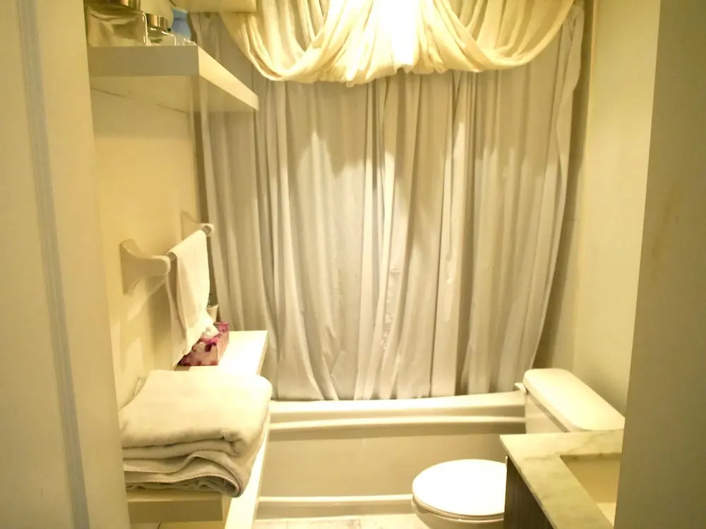 Charming 1 Bedroom Town Home