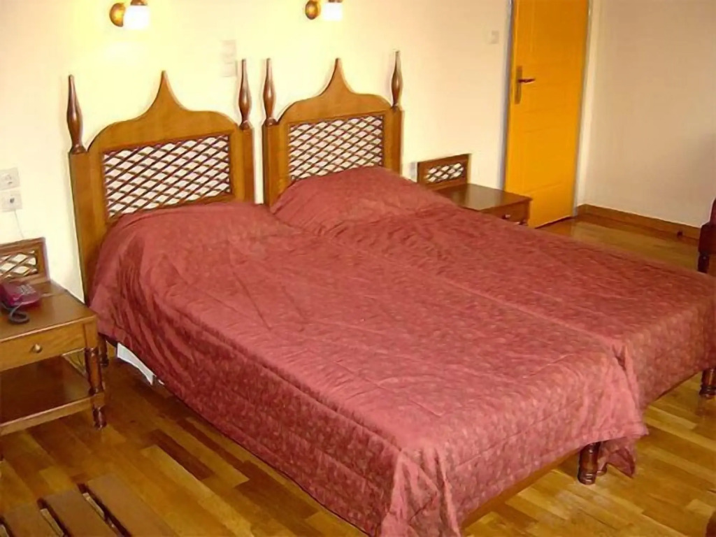 Belmondo Hotel