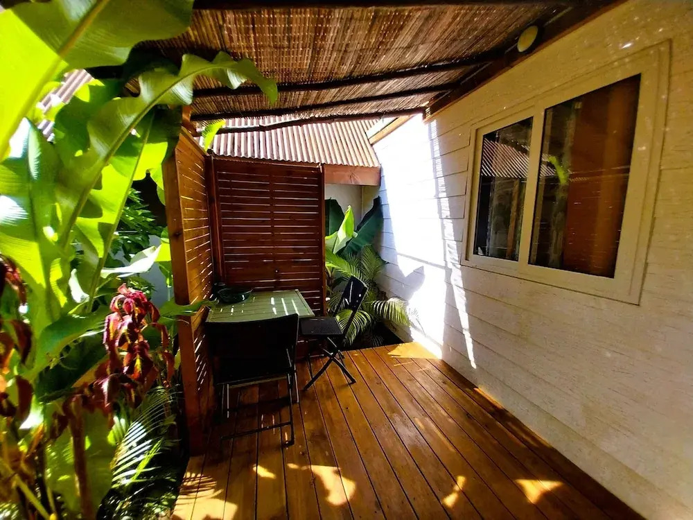 Moorea - Tropical Nest