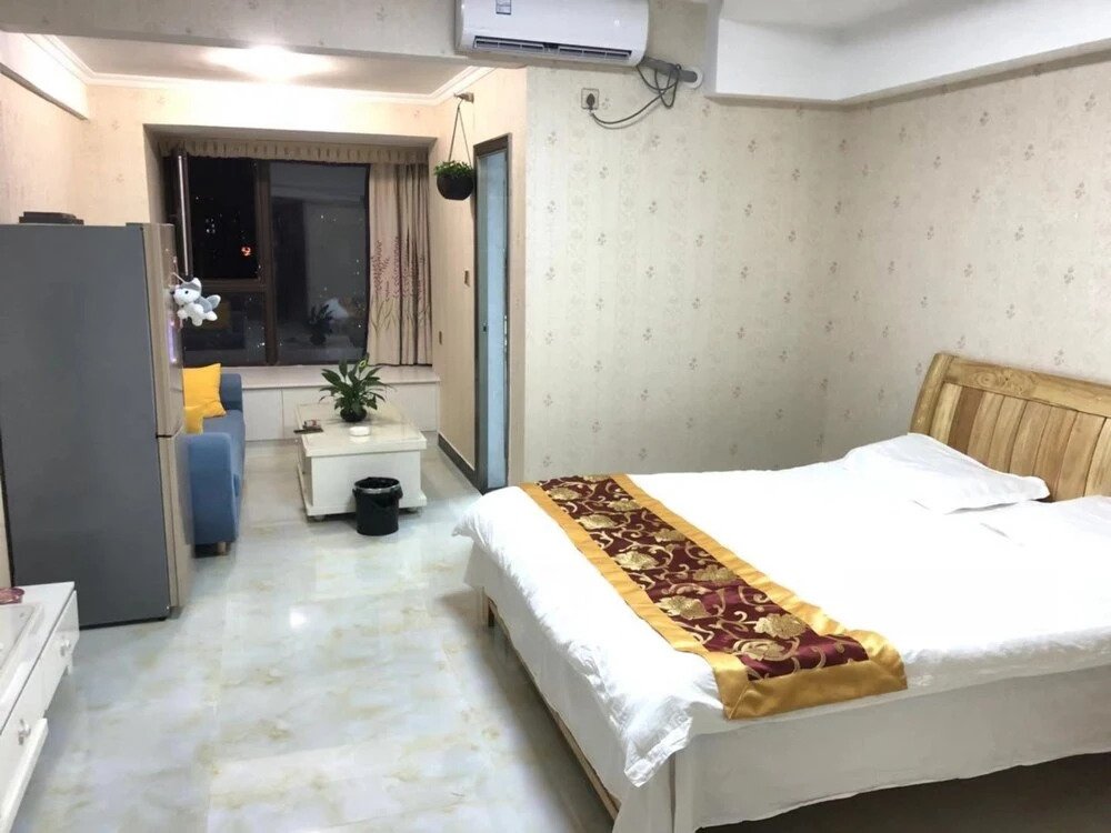 Xi'an Plaid House