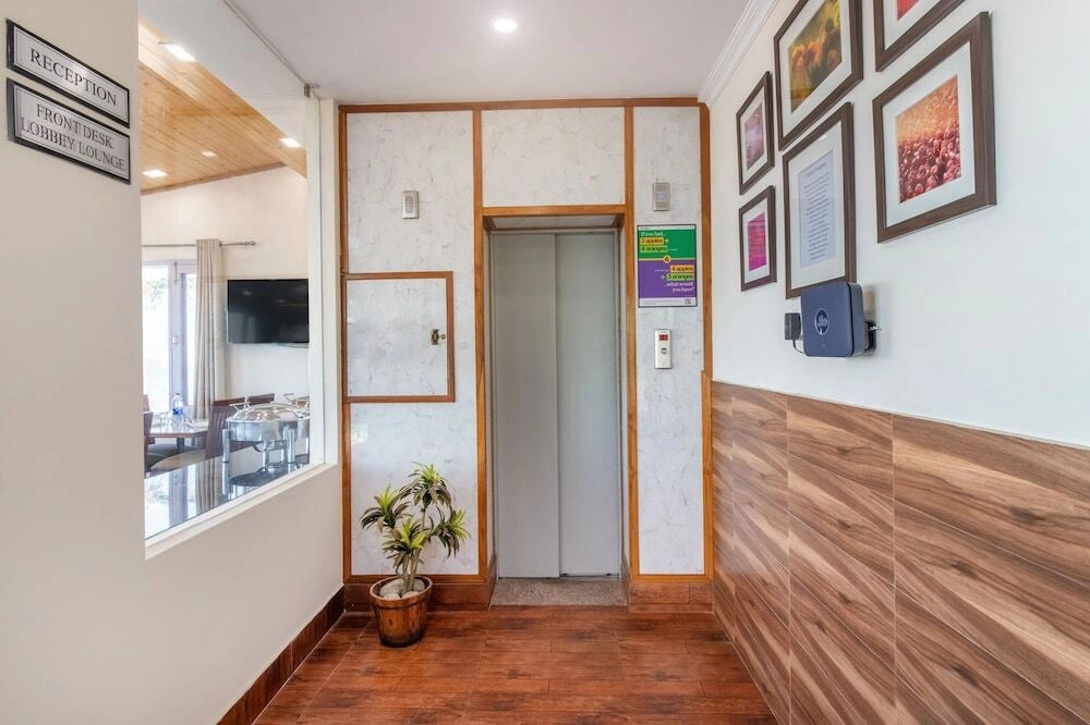 1 BR Guest house in Mall Road, Shimla, by GuestHouser (EFF3)
