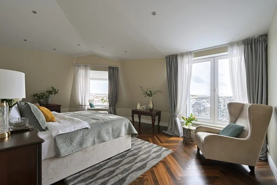 Minin Apartments на Караванной 11 (мансарда c террасой)