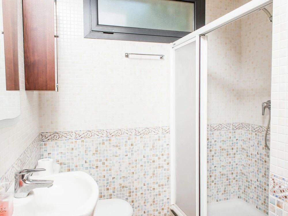 Pretty Holiday Home in Sant Pere Pescador With Swimming Pool