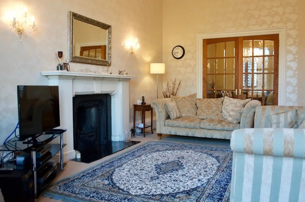 Home In Historic Edinburgh