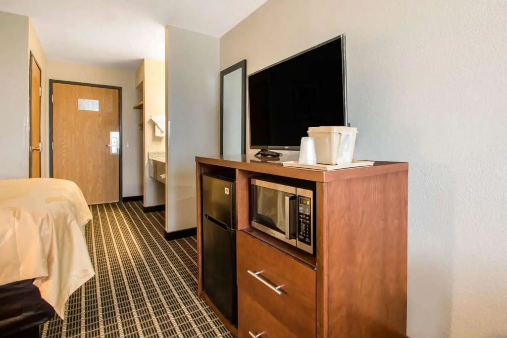 Sleep Inn & Suites Madison West