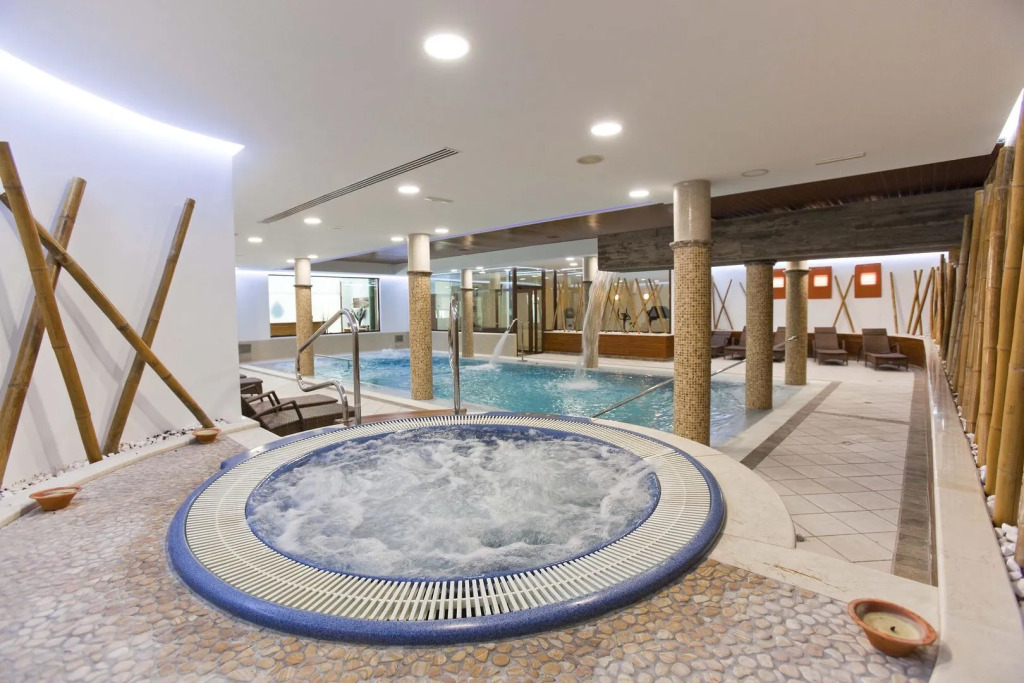 Hospes Palacio de Arenales & Spa