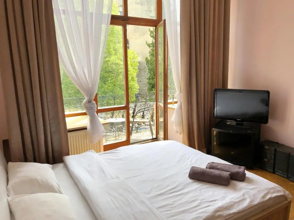 ROMANTIC Apartments - оn Valova street
