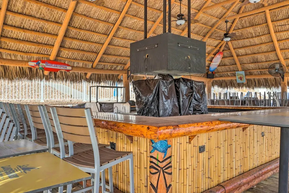 Group Friendly! Lake-view Margaritaville Retreat