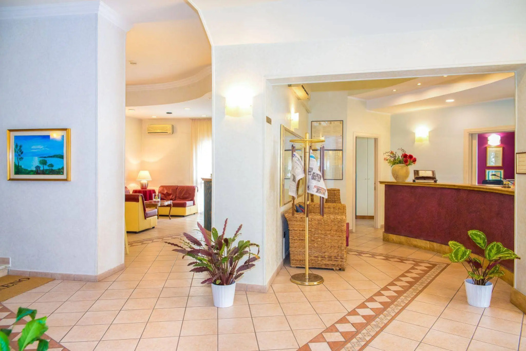 Hotel Tirreno