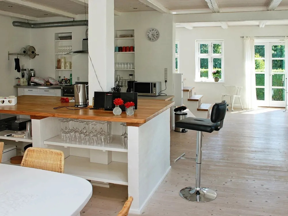 Boutique Holiday Home in Thyholm near Lake