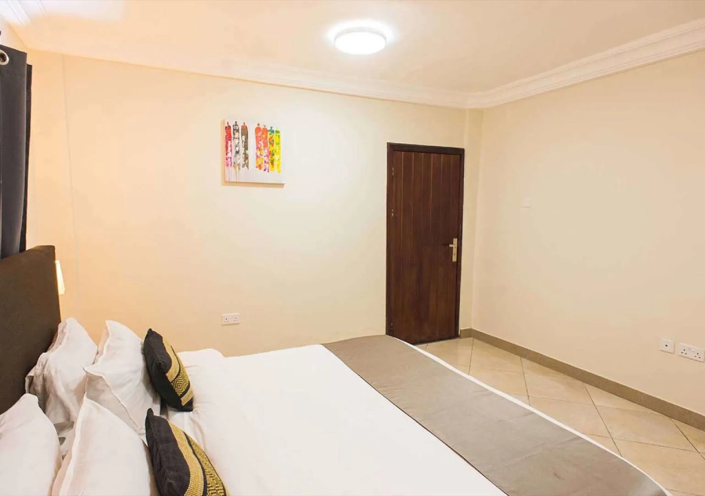 Earl Heights Suites Hotel