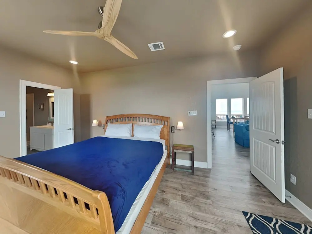 Seaside Eden by Ryson Vacation Rentals