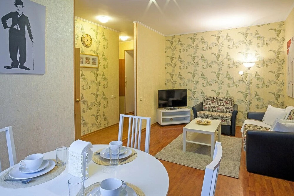 LuxApartments Lyusinovskaya street 48-50